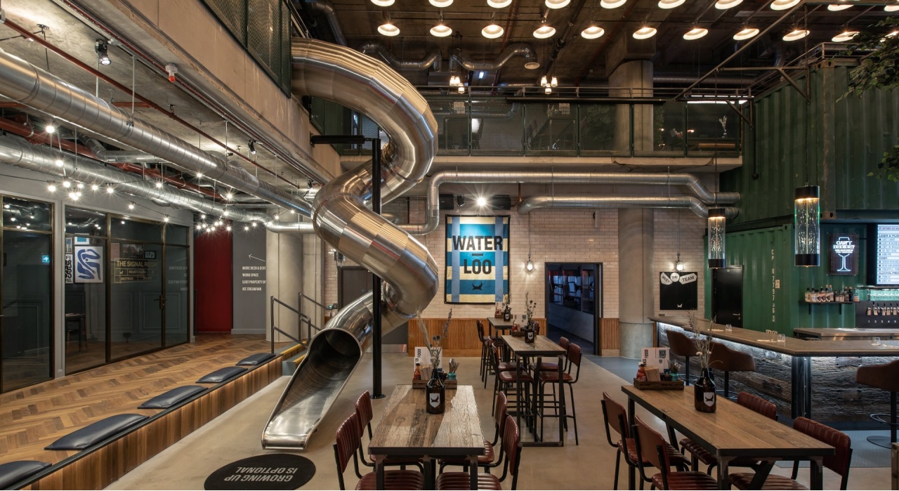 The restaurant as an all-day space