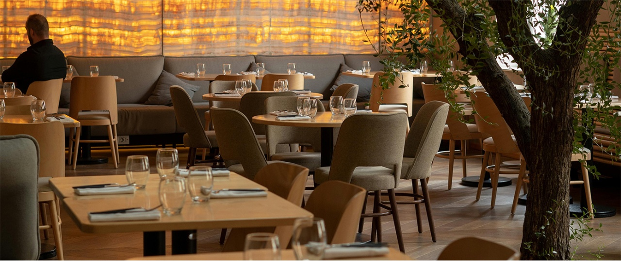 Comment la forme de la table influence le chiffre d’affaires du restaurant