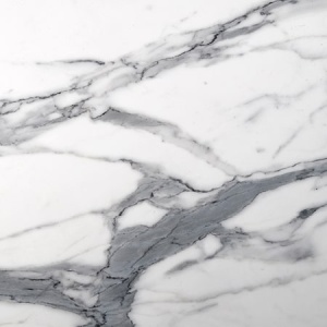 572 Каррарский мрамор   + 464 ₴ 