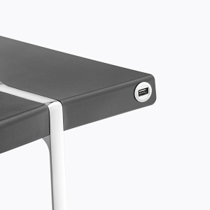 Con kit USB (electrificación no incluida)  + €104 
