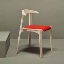 Chaise en frêne A-2001 Plug Chaise en frêne A-2001 Plug