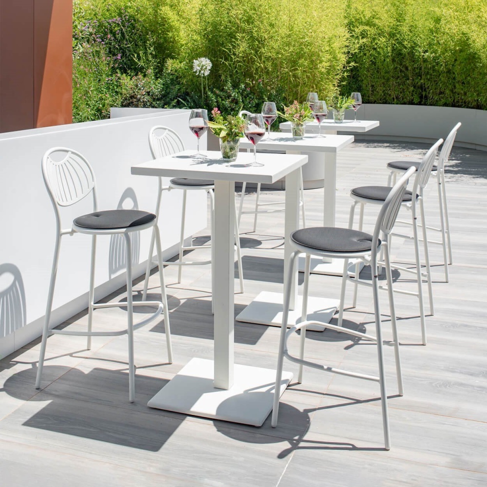 Stackable steel bar stool Coupole