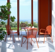Chaise en métal empilable A-457 Ronda X Chaise en métal empilable A-457 Ronda X