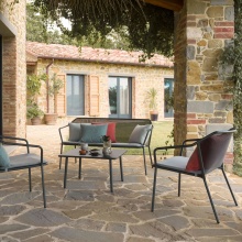 2/3 seater outdoor bench with steel frame D-527 Darwin