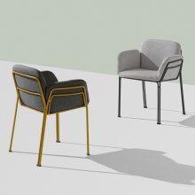 Fauteuil métallique rembourré B-1321 Ari Fauteuil métallique rembourré B-1321 Ari