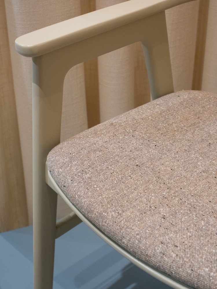 Wooden armchair with upholstered seat B-6220 Heritage