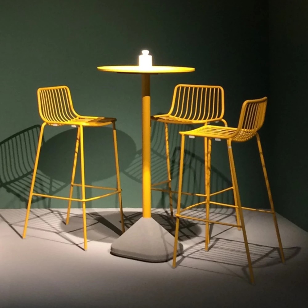 Bar table with concrete base and HPL top Concrete 856 Bar table with concrete base and HPL top Concrete 856