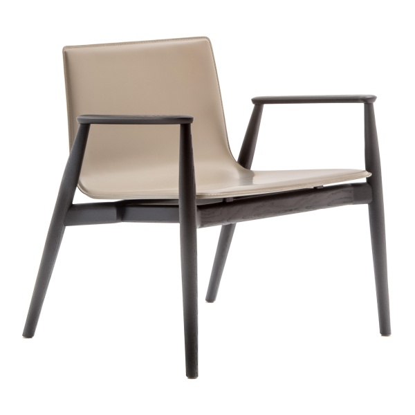 Fauteuil lounge en frêne rembourré Fauteuil lounge en frêne rembourré