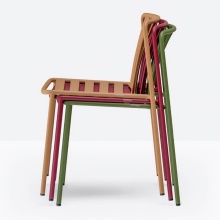 Chaise en métal empilable A-3640 Coney