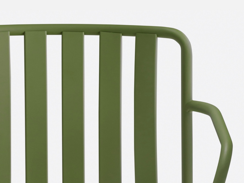 Chaise en métal empilable B-3645 Coney