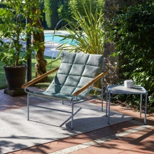 Steel chaise lounger with iroko armrests Dress Code Glam Outdoor