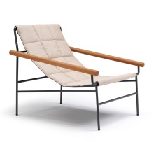 Steel chaise lounger with iroko armrests Dress Code Glam Outdoor