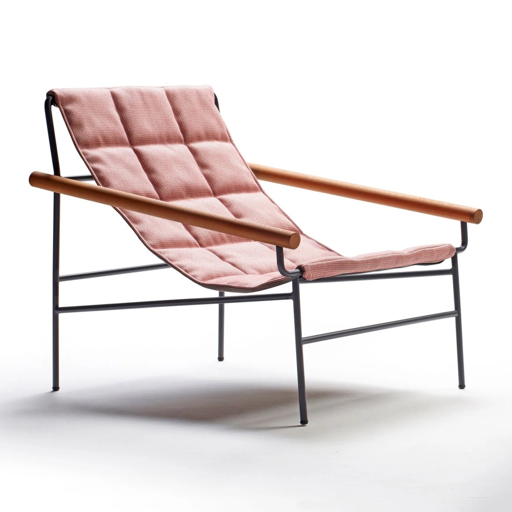 Steel chaise lounger with iroko armrests Dress Code Glam Outdoor