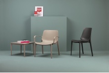 Technopolymer lounge chair with armrests M-2351 Ginevra
