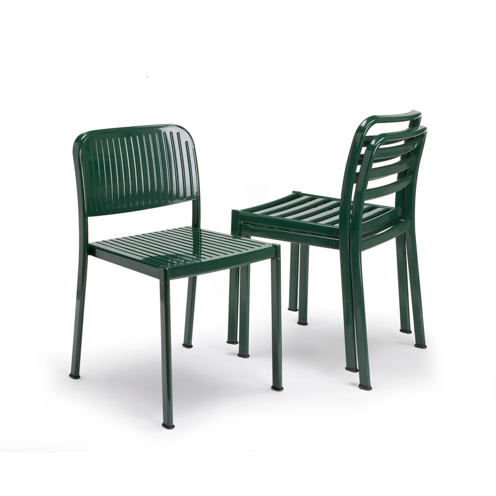 Chaise en métal à lattes A-Reil Sheet