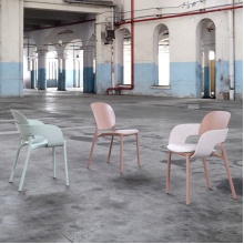 Patio technopolymer chair with padded seat and armrests B-2384 HUG