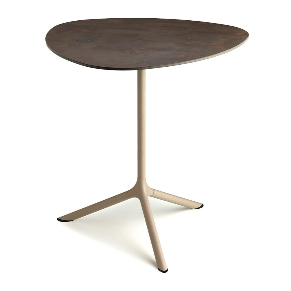 Outdoor steel three-spoke table base Tripe 5006 Outdoor steel three-spoke table base Tripe 5006