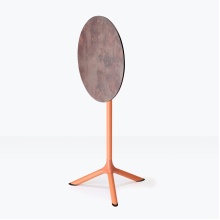Steel three-spoke table base with folding mechanism Tripe 5001 Steel three-spoke table base with folding mechanism Tripe 5001