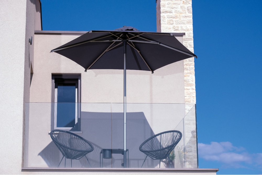 Aluminium central pole patio parasol Lido Ø 2,5m Aluminium central pole patio parasol Lido Ø 2,5m