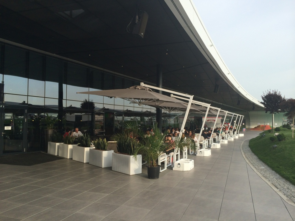 Aluminium side post cantilever umbrella Rimini 3x3m
