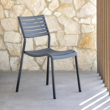 Stackable polypropylene chair with steel legs Nina