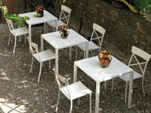 Table carrée en métal 60×60 cm Quatris QT6060