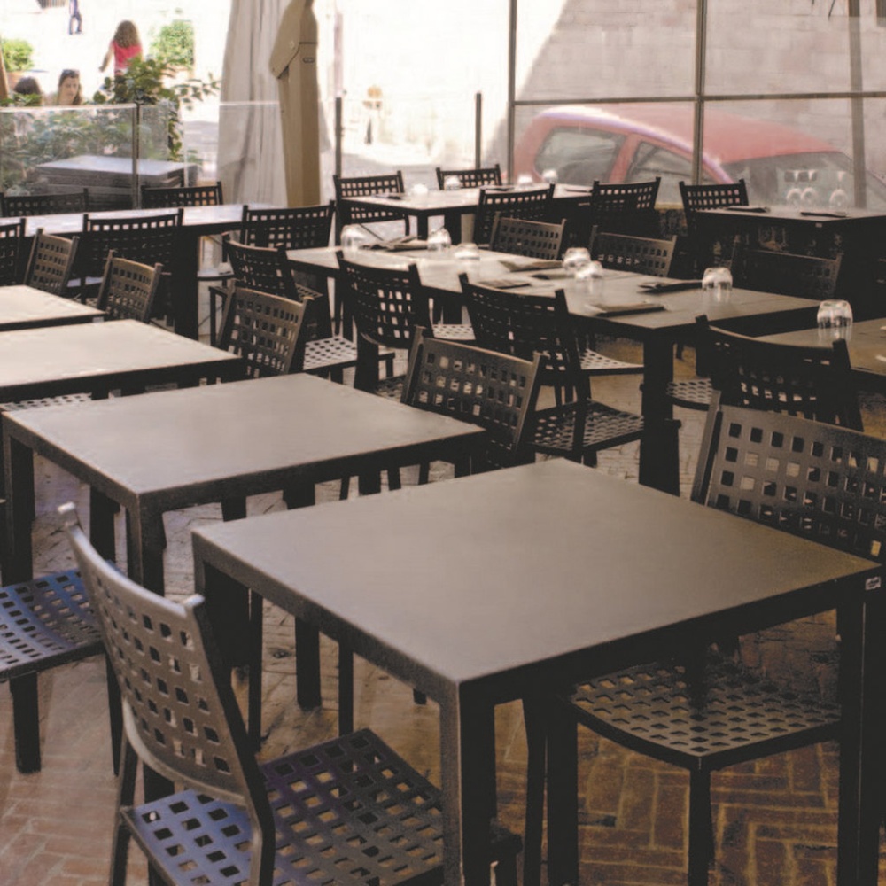 Table carrée en métal 60×60 cm Quatris QT6060
