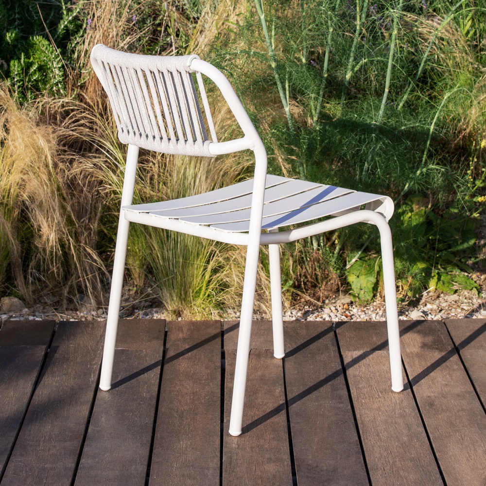 Stackable aluminium chair with weaven rope backrest Verdea