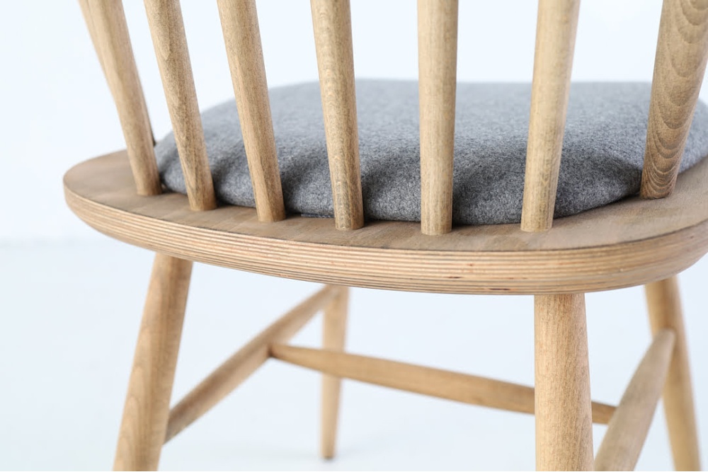 Wooden vertical slat back chair A-3016 Wooden vertical slat back chair A-3016