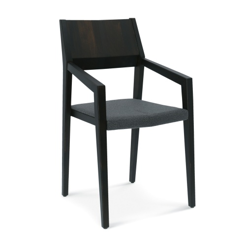 Стул деревянный