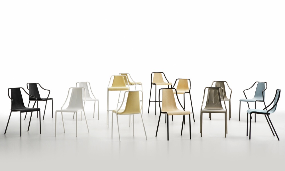 Stackable bar stool with wooden seat and back H-Ola M LG