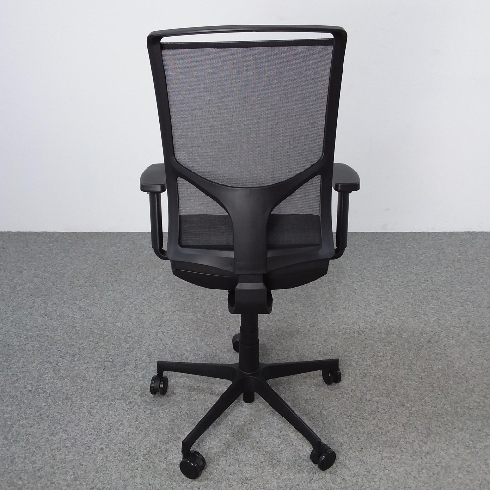 Black mesh back operative chair without sliding seat B-405 Zed