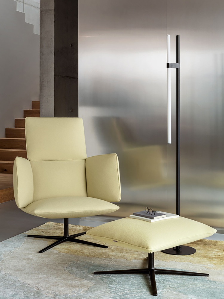 Sillón lounge para oficina M-0306 Folda Sillón lounge para oficina M-0306 Folda