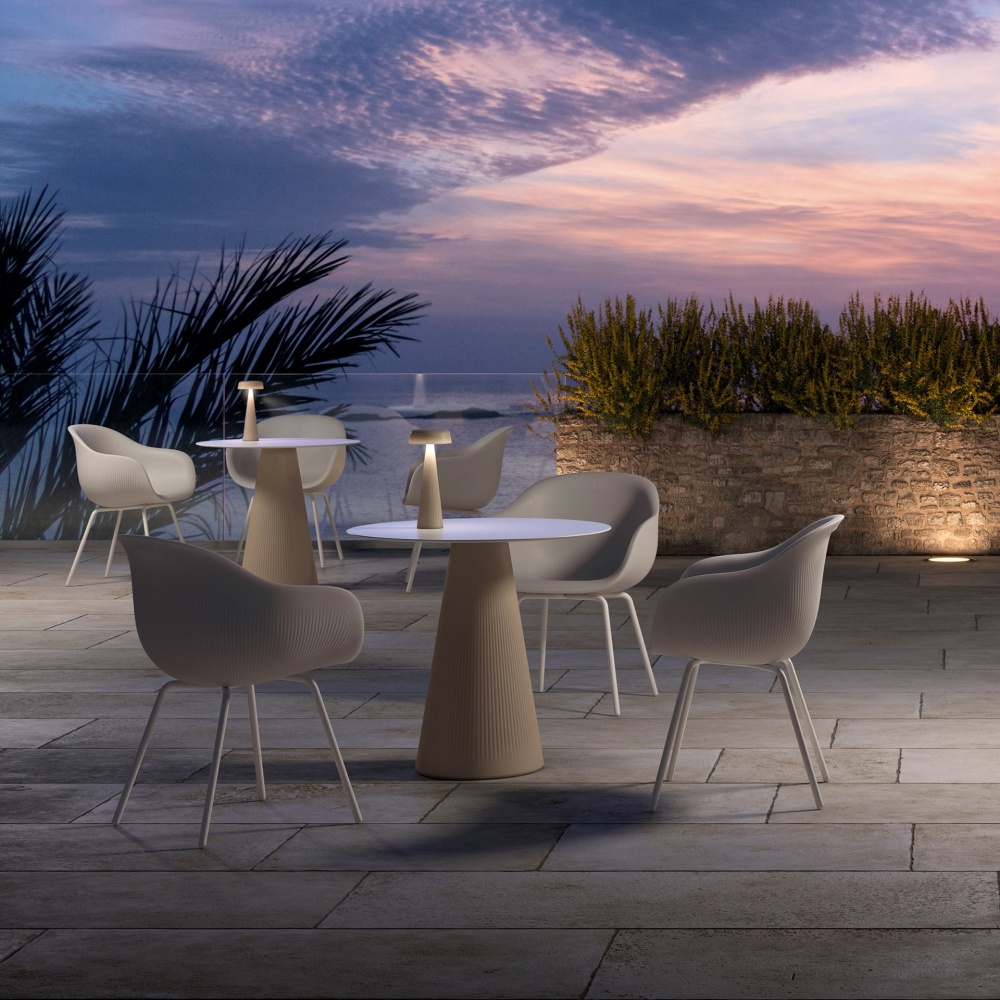 Outdoor round or square top dining table with polyethylene shell Fade