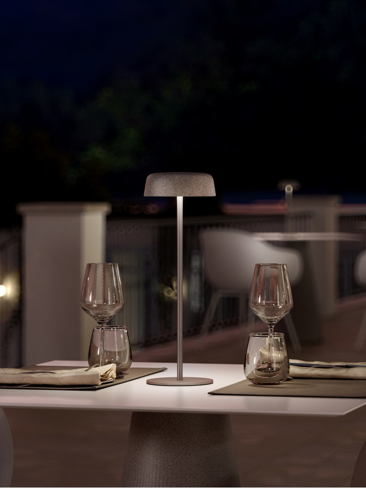 Настільна лампа Fade Table Lamp Metal