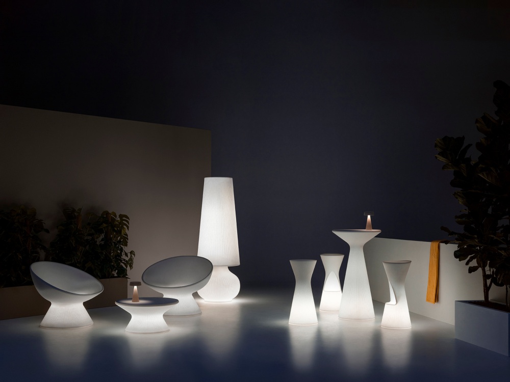 Настільна лампа Fade Table Lamp