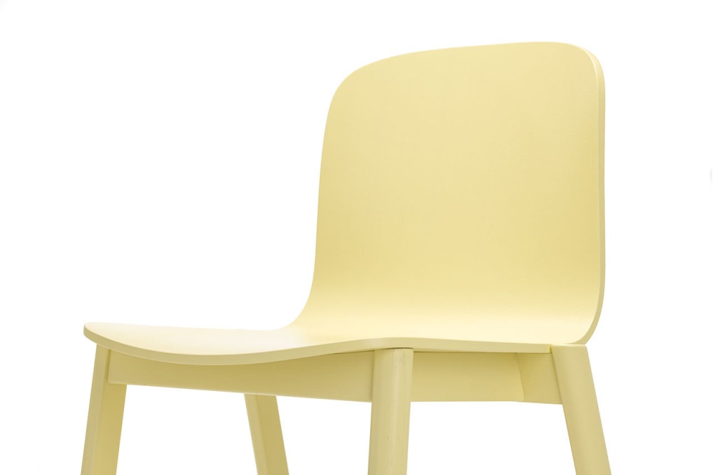 Chaise en bois A-727 All'essenza